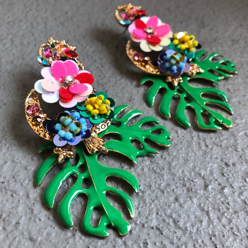 ⚡️LAST ONE⚡️Zara Tropical Leaf drop earrings - Picture 5 of 8